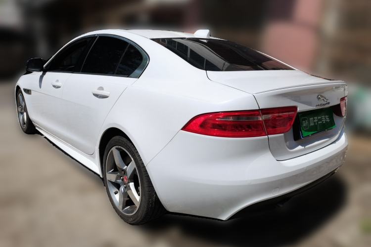 Used Jaguar XE 2018 2.0T 200 PS Two-Wheel-Drive R-Sport Sport Edition Rear Left 45 Deg