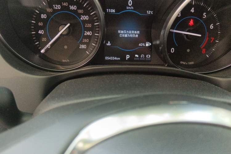 Used Jaguar XE 2019 2.0T 300 PS All-Wheel-Drive Landmark Edition Odometer Close Up