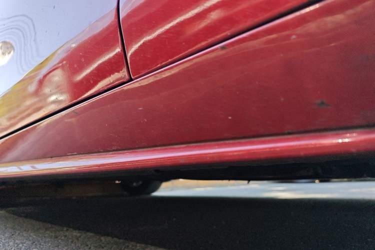 Used Jaguar XE 2019 2.0T 300 PS All-Wheel-Drive Landmark Edition Chassis Front Right
