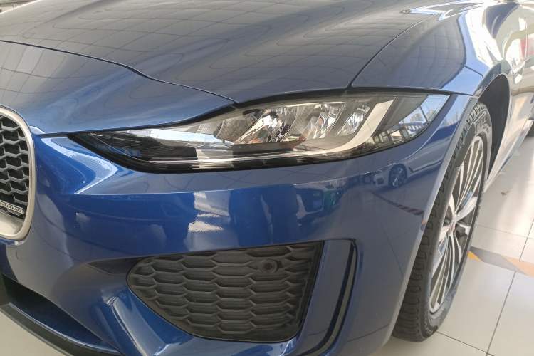 Used Jaguar XEL 2021 2.0T 200PS R-DYNAMIC Youth Sports Edition Left Front Headlight
