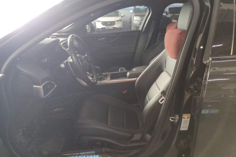 Used Jaguar XEL 2020 2.0T 200PS R-DYNAMIC Youth Sports Edition Left Front Seat