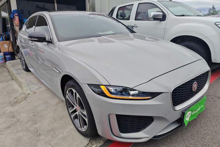 Used Jaguar XEL 2024 2.0T 250 PS R-DYNAMIC S Advanced Sport Edition Front Right 45 Deg