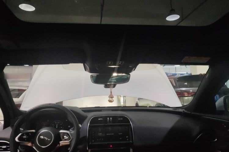 Used Jaguar XEL 2022 2.0T 250 PS R-DYNAMIC S Advanced Sport Edition Headliner