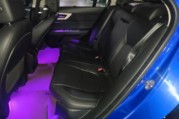 Used Jaguar XEL 2018 2.0T 250 PS Luxury Edition Left Rear Seat