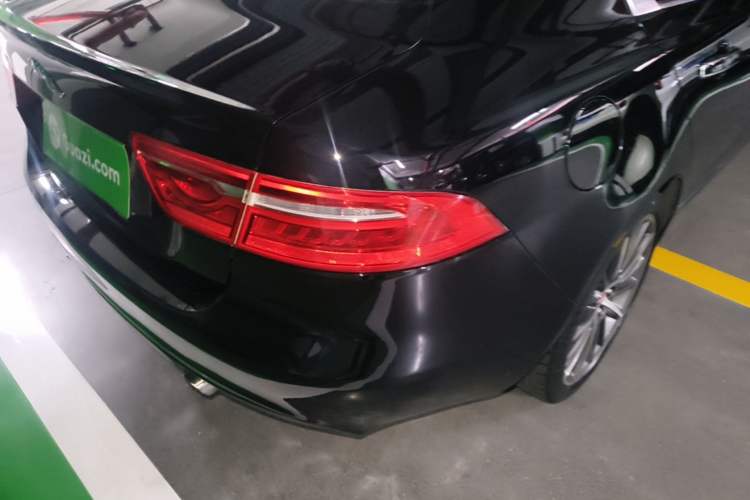 Used Jaguar XEL 2018 2.0T 250 PS Luxury Edition Right Rear Taillight