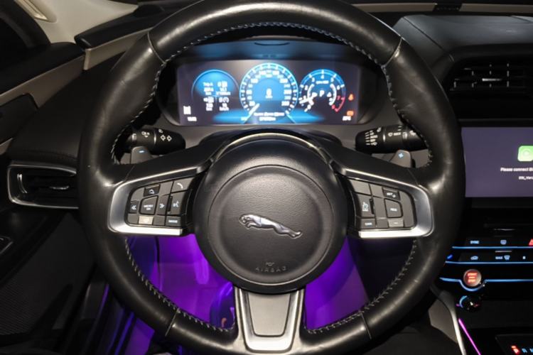 Used Jaguar XEL 2018 2.0T 250 PS Luxury Edition Steering Wheel