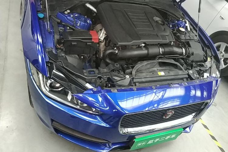 Used Jaguar XEL 2018 2.0T 200 PS Premium Edition Engine Bay