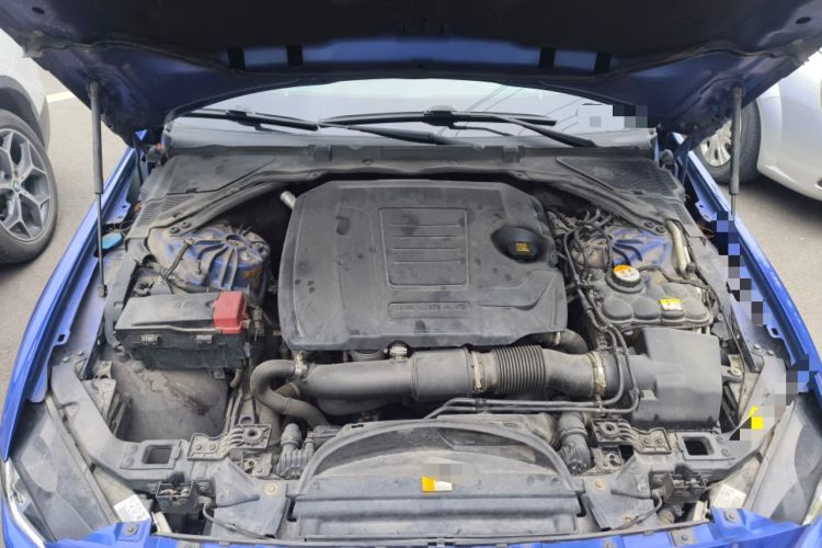 Used Jaguar XEL 2018 2.0T 200 PS Elite Edition Engine Bay