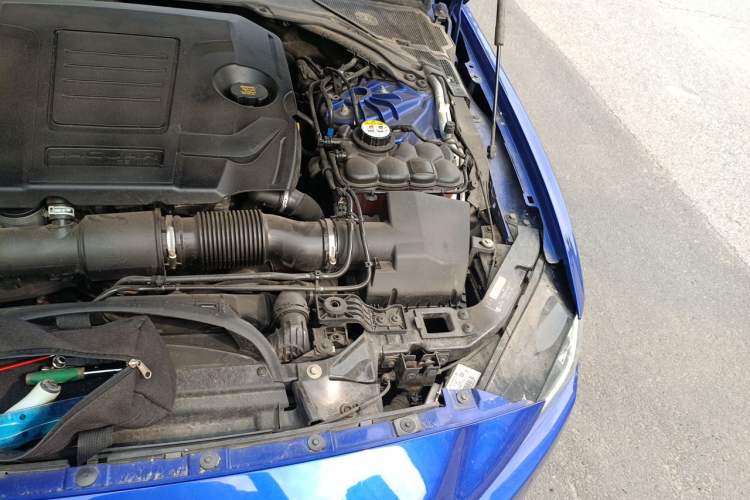Used Jaguar XEL 2018 2.0T 200 PS Premium Edition Engine Bay Left