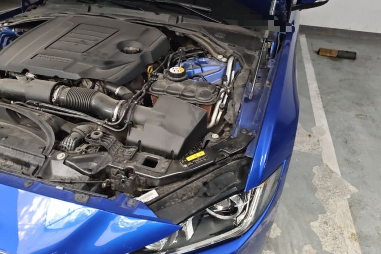 Used Jaguar XEL 2018 2.0T 200 PS Luxury Edition Engine Bay Left