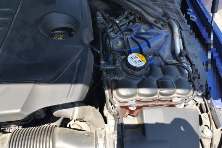 Used Jaguar XEL 2018 2.0T 200 PS Premium Edition Engine Bay Left