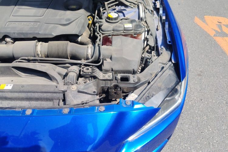 Used Jaguar XEL 2018 2.0T 200 PS Luxury Edition Engine Bay Left