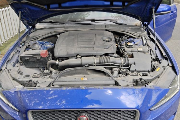 Used Jaguar XEL 2018 2.0T 200 PS Luxury Edition Engine Bay