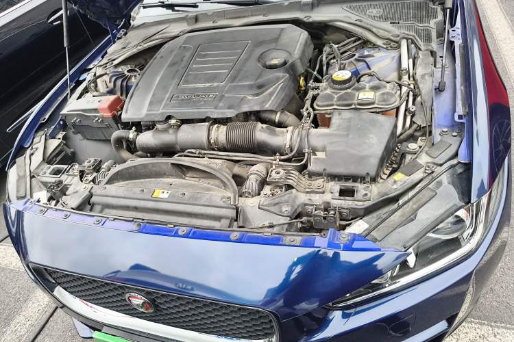 Used Jaguar XEL 2018 2.0T 250 PS Premium Edition Engine Bay