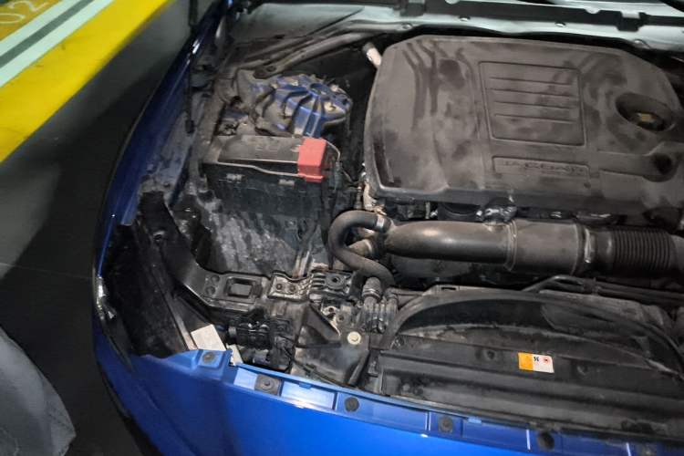 Used Jaguar XEL 2018 2.0T 200 PS Luxury Edition Engine Bay Right