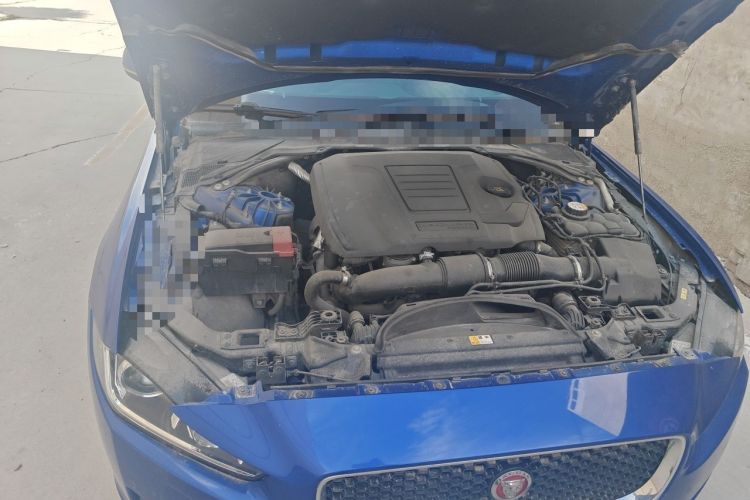 Used Jaguar XEL 2018 2.0T 200 PS Premium Edition Engine Bay Right