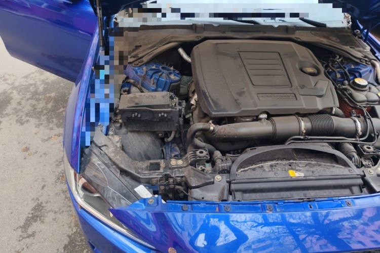 Used Jaguar XEL 2018 2.0T 200 PS Luxury Edition Engine Bay Right