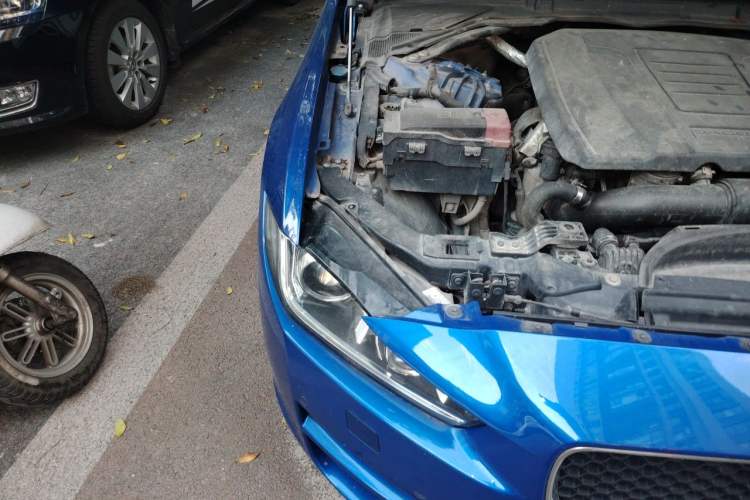 Used Jaguar XEL 2018 2.0T 200 PS Premium Edition Engine Bay Right