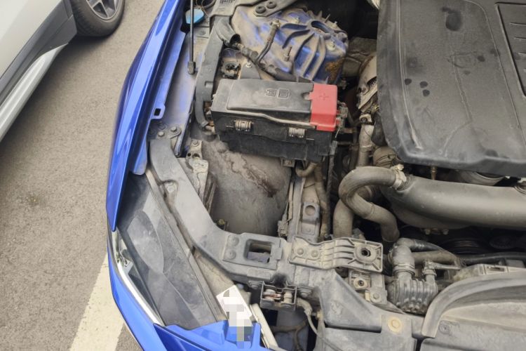 Used Jaguar XEL 2018 2.0T 200 PS Elite Edition Engine Bay Right