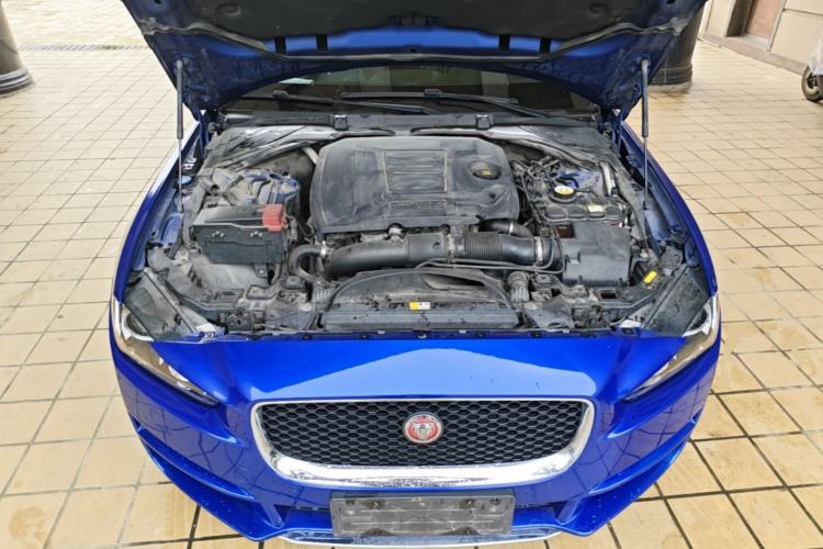 Used Jaguar XEL 2018 2.0T 200 PS Premium Edition Engine Bay