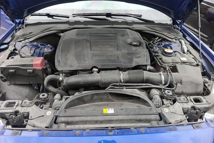 Used Jaguar XEL 2018 2.0T 200 PS Premium Edition Engine Bay