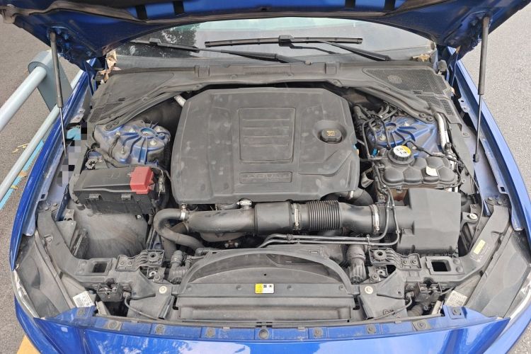 Used Jaguar XEL 2018 2.0T 200 PS Premium Edition Engine Bay