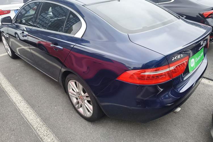 Used Jaguar XEL 2018 2.0T 250 PS Premium Edition Exterior 2