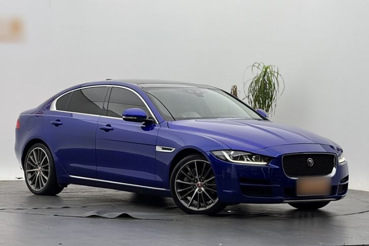 Used Jaguar XEL 2018 2.0T 200 PS First-Edition Limited Edition Exterior 2