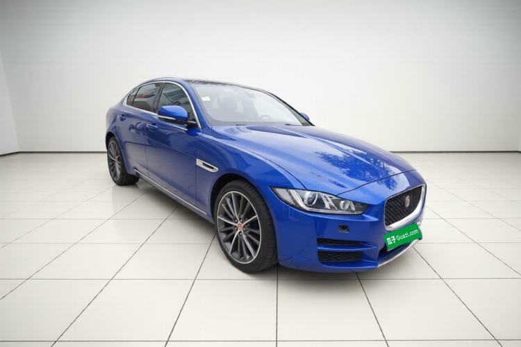 Used Jaguar XEL 2018 2.0T 200 PS First-Edition Limited Edition Exterior 2