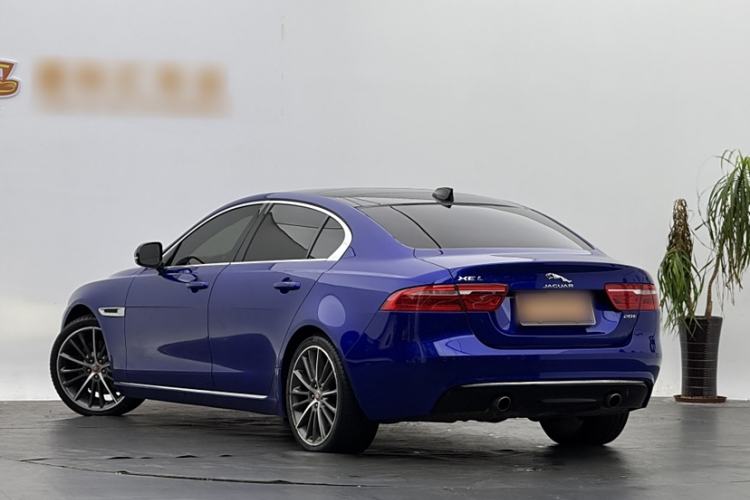 Used Jaguar XEL 2018 2.0T 200 PS First-Edition Limited Edition Exterior 3