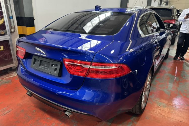Used Jaguar XEL 2018 2.0T 200 PS Premium Edition Exterior 4