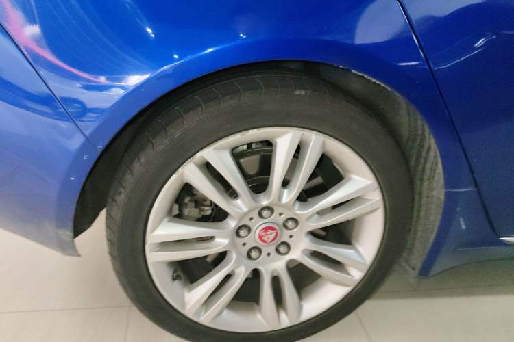 Used Jaguar XEL 2018 2.0T 200 PS Premium Edition Exterior 5