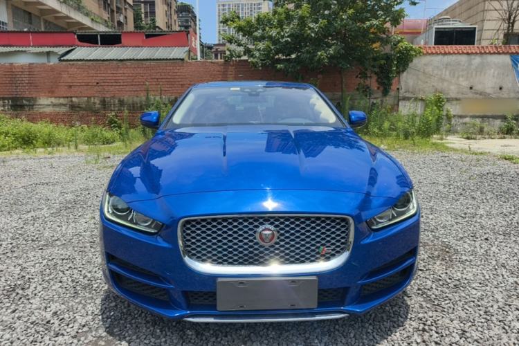 Used Jaguar XEL 2018 2.0T 250 PS Premium Edition Front