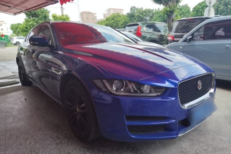 Used Jaguar XEL 2018 2.0T 200 PS Premium Edition Front Right 45 Deg