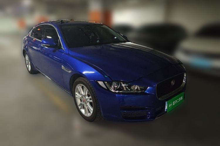Used Jaguar XEL 2018 2.0T 200 PS Luxury Edition Front Right 45 Deg