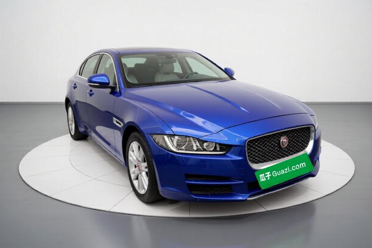 Used Jaguar XEL 2018 2.0T 200 PS Luxury Edition Front Right 45 Deg