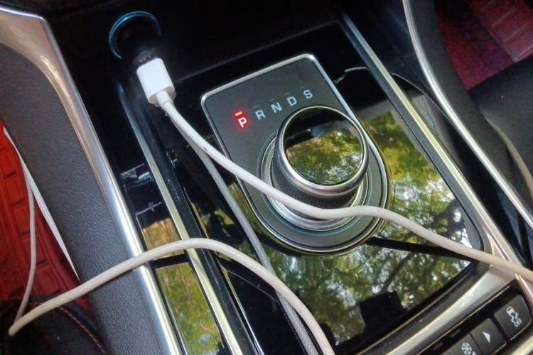 Used Jaguar XEL 2018 2.0T 200 PS Premium Edition Gear Lever