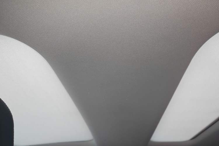 Used Jaguar XEL 2018 2.0T 200 PS First-Edition Limited Edition Headliner