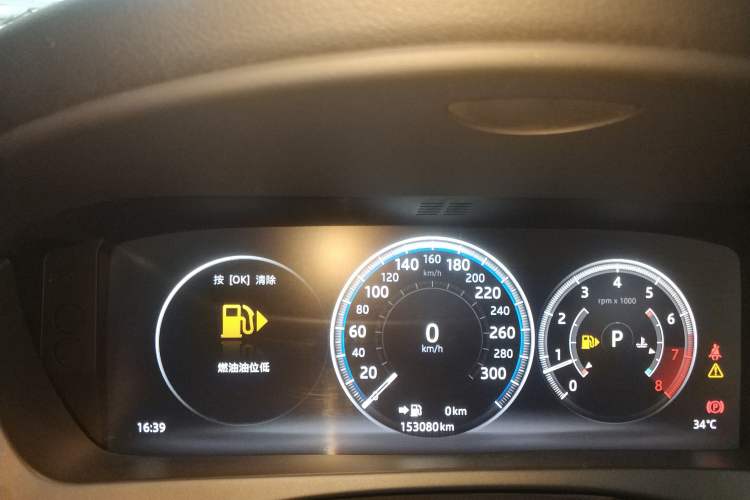 Used Jaguar XEL 2018 2.0T 200 PS Premium Edition Instrument Cluster