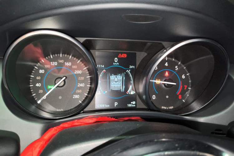 Used Jaguar XEL 2018 2.0T 200 PS Luxury Edition Instrument Cluster