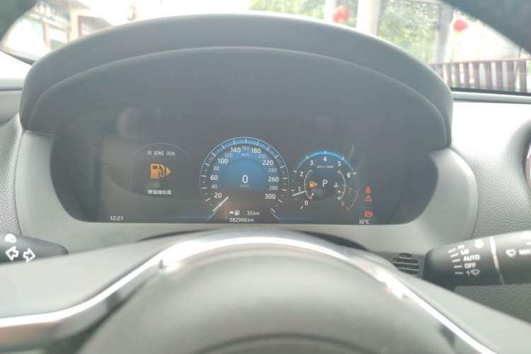 Used Jaguar XEL 2018 2.0T 200 PS Premium Edition Instrument Cluster