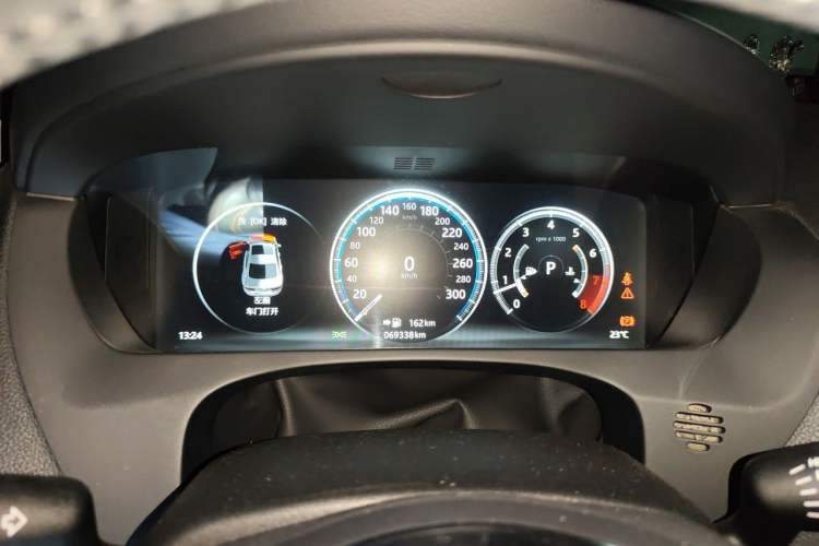 Used Jaguar XEL 2018 2.0T 200 PS Premium Edition Instrument Cluster