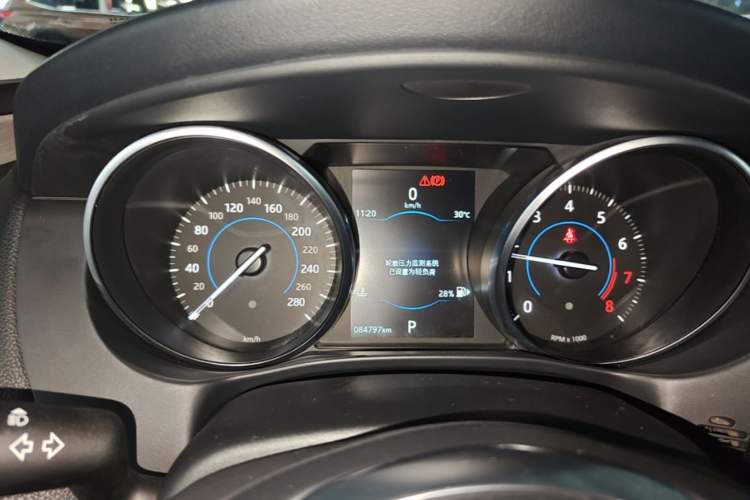 Used Jaguar XEL 2018 2.0T 200 PS Luxury Edition Instrument Cluster