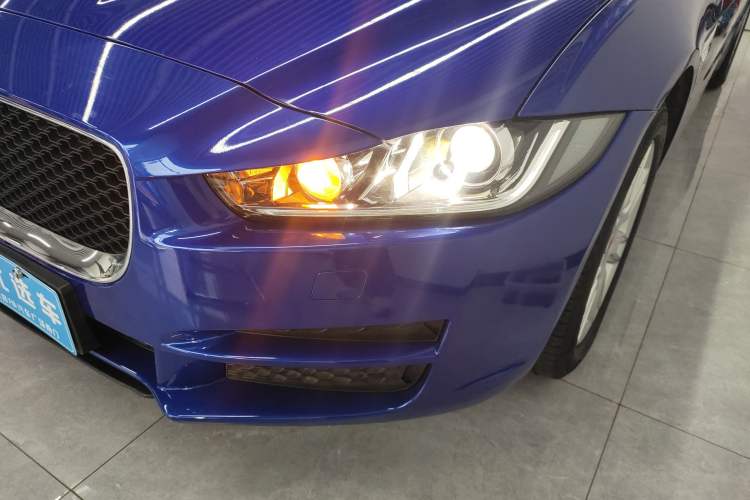 Used Jaguar XEL 2018 2.0T 200 PS Luxury Edition Left Front Headlight