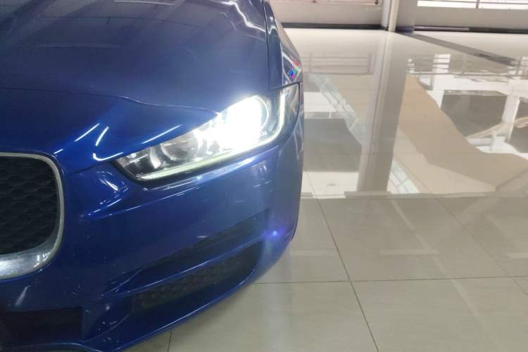 Used Jaguar XEL 2018 2.0T 200 PS Premium Edition Left Front Headlight