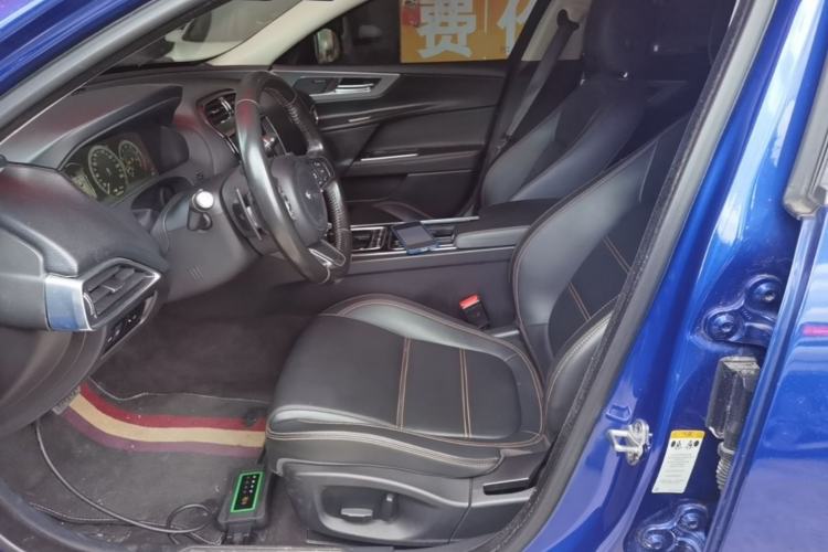 Used Jaguar XEL 2018 2.0T 200 PS Premium Edition Left Front Seat