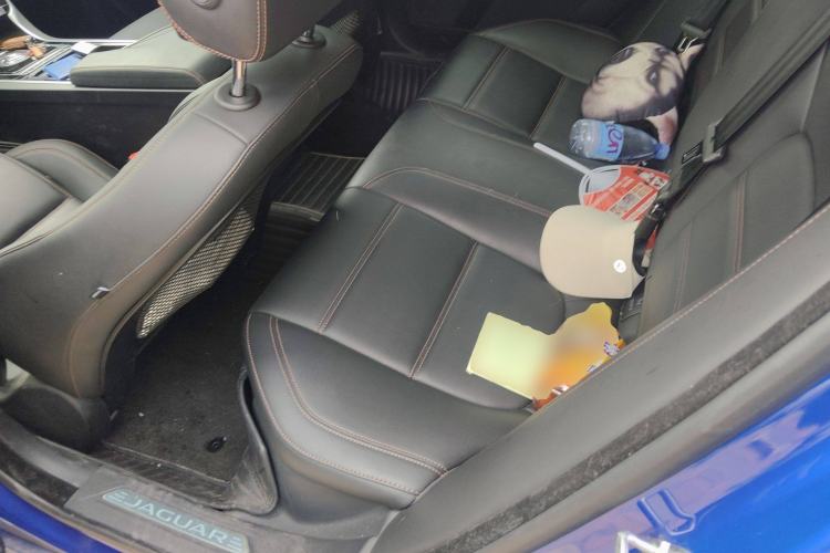 Used Jaguar XEL 2018 2.0T 200 PS Premium Edition Left Rear Seat