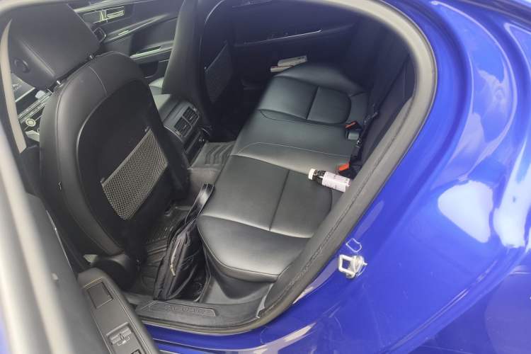 Used Jaguar XEL 2018 2.0T 200 PS Elite Edition Left Rear Seat