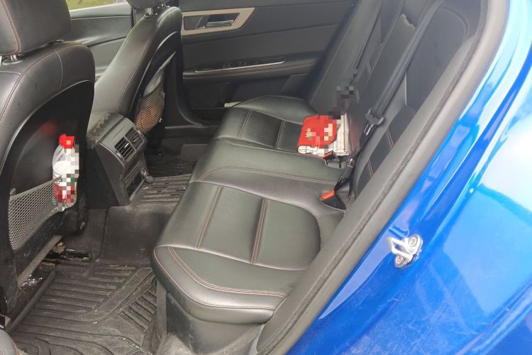 Used Jaguar XEL 2018 2.0T 200 PS Premium Edition Left Rear Seat