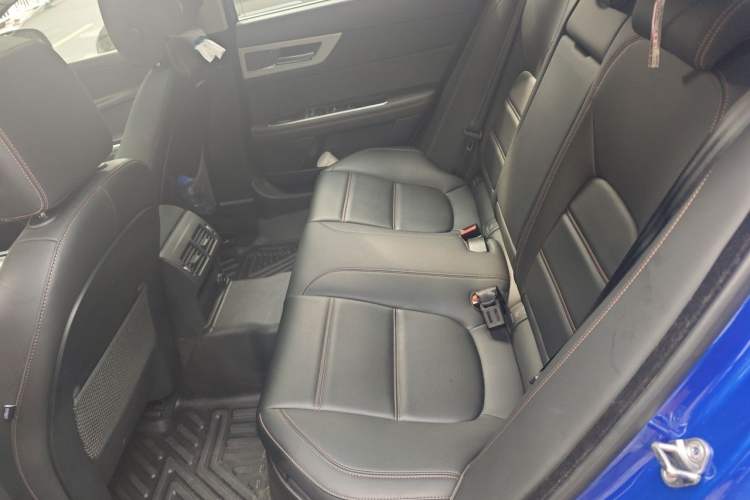 Used Jaguar XEL 2018 2.0T 200 PS Premium Edition Left Rear Seat